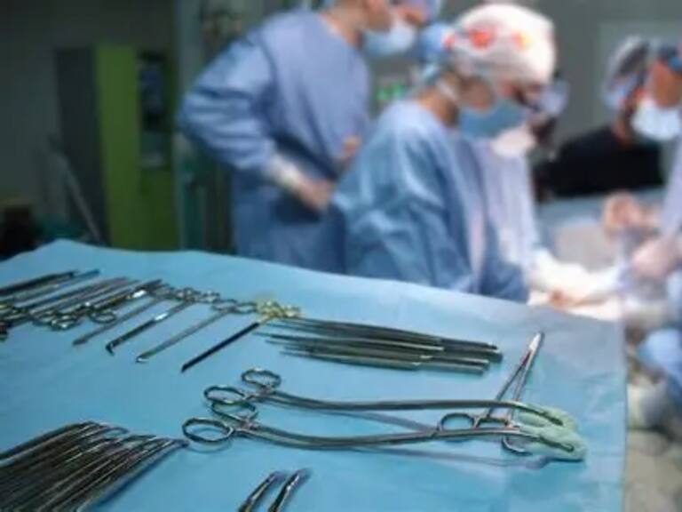 Reconocida actriz chilena celebra avance tras cirugía por cáncer