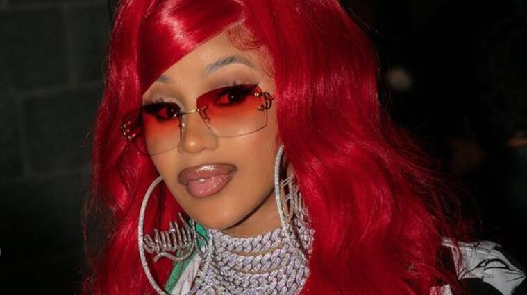 Totalmente blanca: Cardi B sorprende con su propia versión de Morticia Addams en Halloween