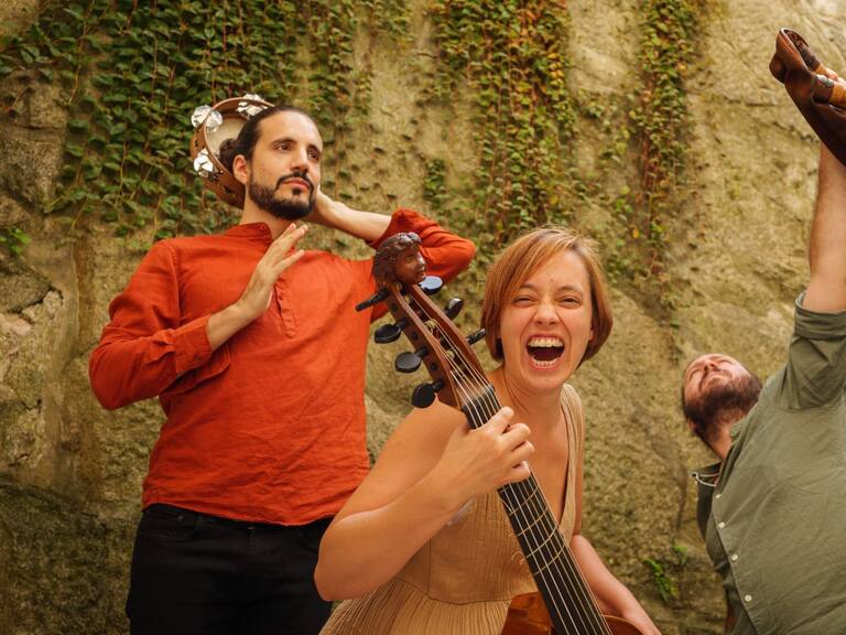 «Merken» desde Serbia con el grupo Naked para Mundovivo