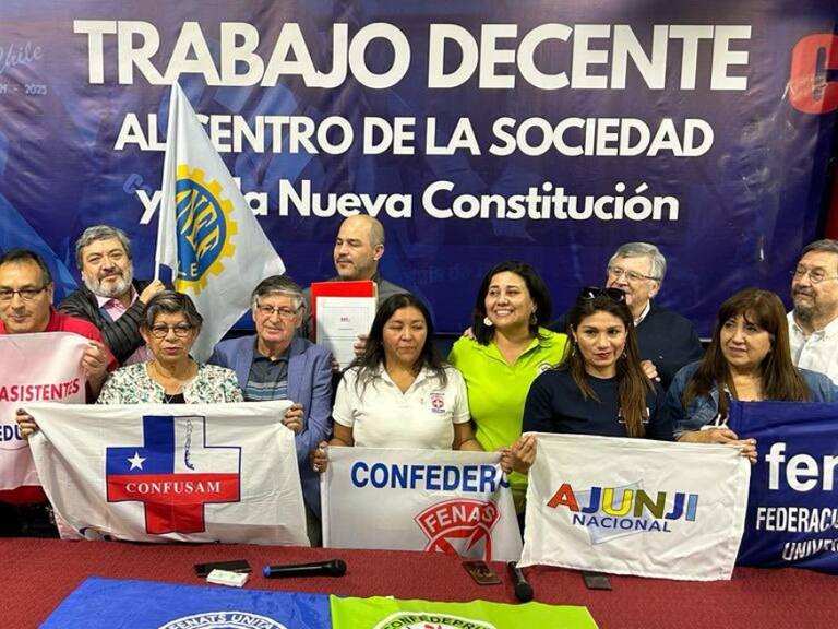 Mesa del Sector Público y CUT proponen al Gobierno un reajuste del 15%