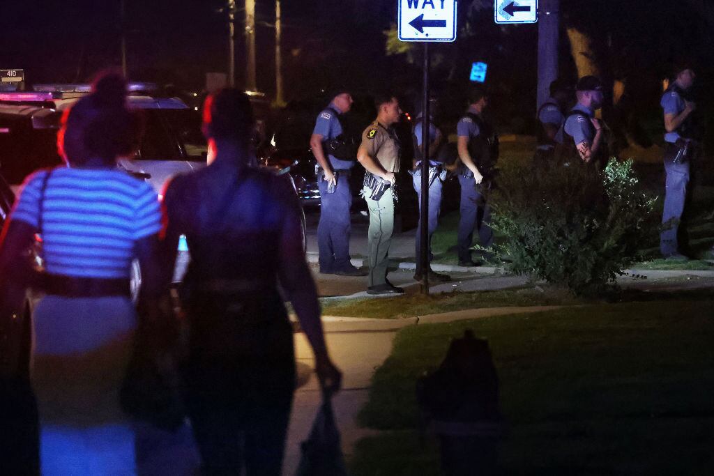 La Policía de Chicago resguarda una zona donde hubo un tiroteo