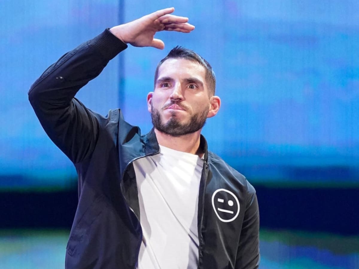 Se nota el trabajo de Triple H: Johnny Gargano regresa a WWE durante el último episodio de Raw