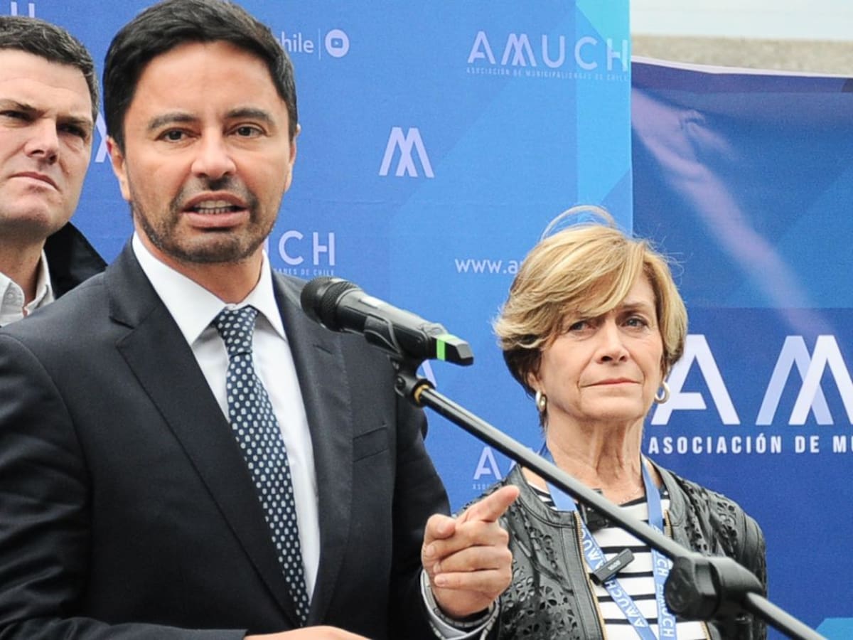 Carter contra Matthei por críticas al Gobierno: “Es difícil perder, pero respirar por la herida habla mal de ella”