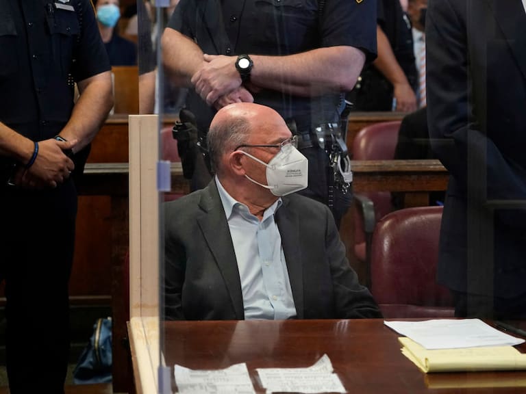 El exjefe financiero Allen Weisselberg en el juicio por fraude fiscal