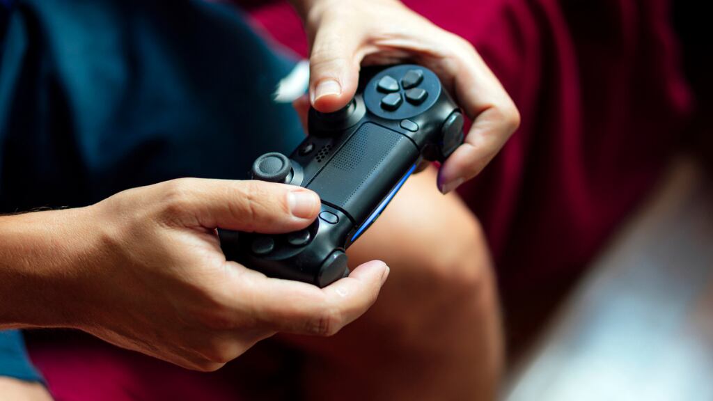 juegos gratis fin de semana - viernes