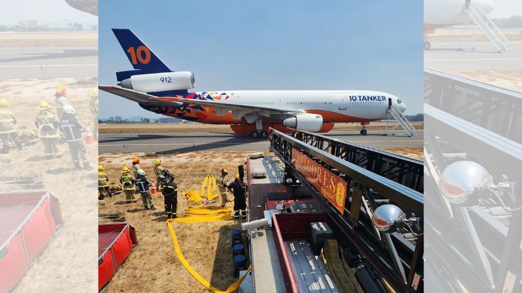 Bomberos cargan con agua el Ten Tanker, 1024×576 jpg ok