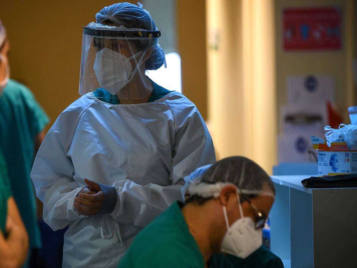 Gonzalo Bacigalupe sobre el manejo de la pandemia en Chile: «Todavía estamos en la primera ola, no hemos sido exitosos»