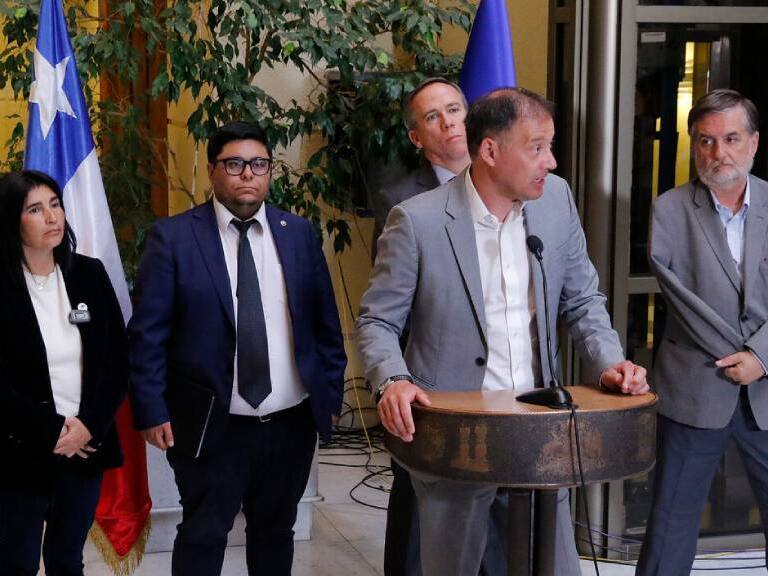 Chile Vamos, Republicanos y PDG anuncian acuerdo para quedarse con la presidencia de 13 comisiones de la Cámara de Diputados