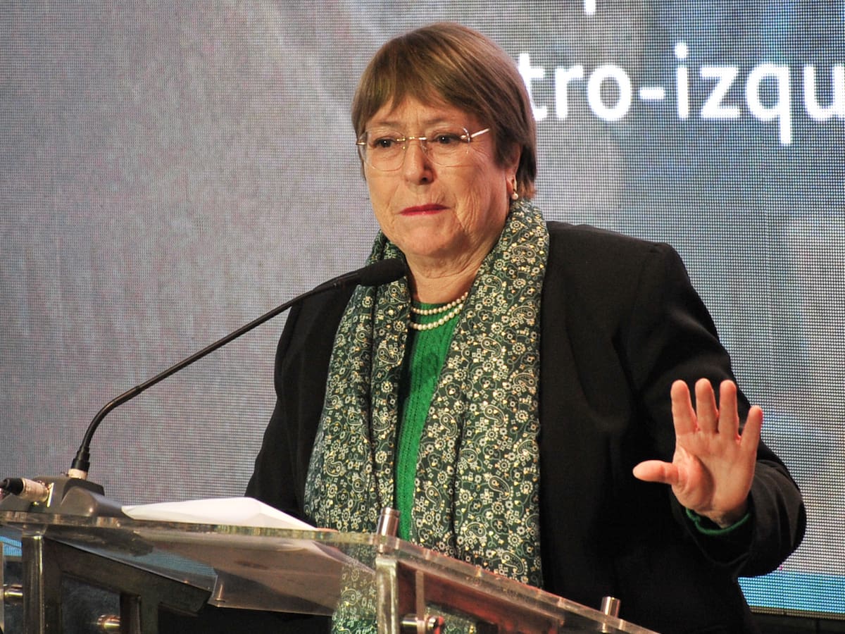 “Fueron saliendo todos”: Exrostro televisivo culpa al segundo gobierno de Michelle Bachelet de su salida de TVN
