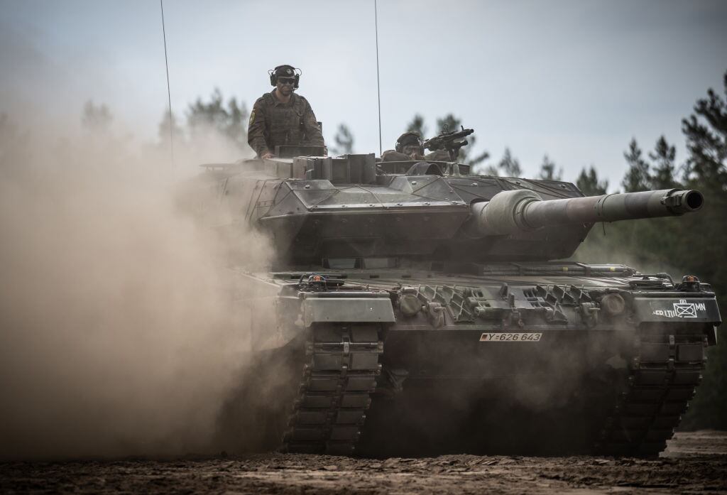 Tanque de Alemania Leopard-2 en un ejercicio militar de la OTAN