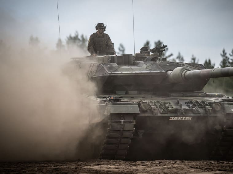 Tanque de Alemania Leopard-2 en un ejercicio militar de la OTAN