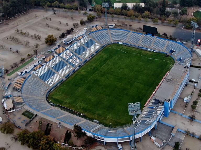 Intendente Felipe Guevara visitó San Carlos de Aponquindo para supervisar medidas sanitarias implementadas por la UC