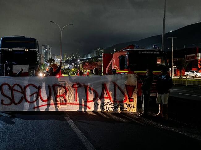 X @DRESS__TRUMPY | Los camioneros de la ciudad de Iquique