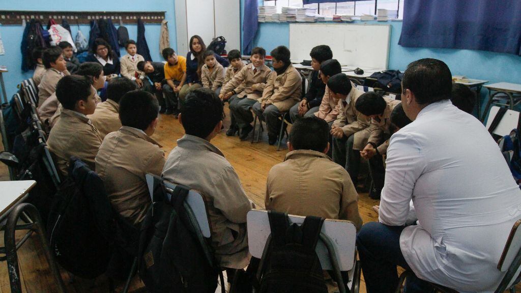 Colegio, profesores, docentes, clases, salarios, 1024x576 jpg ok, Fundación SM,