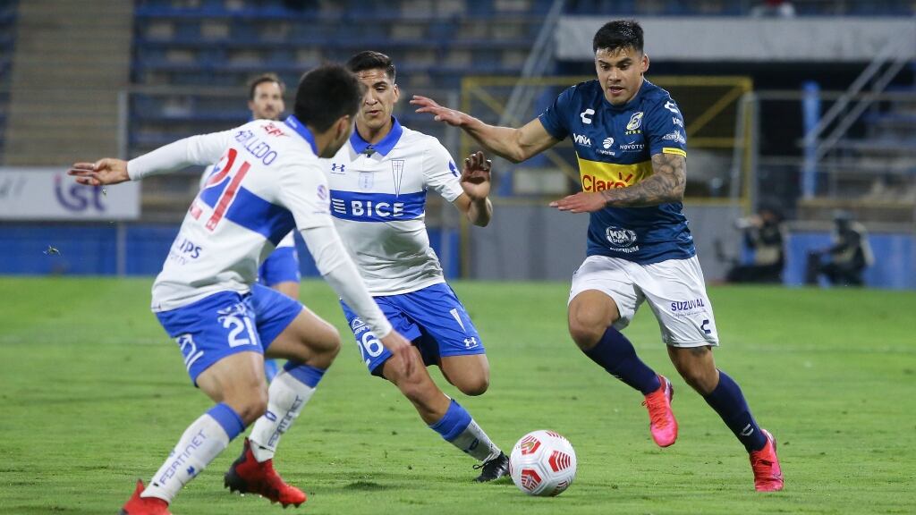 Alex Ibacache es citado a la gira de la Roja para los últimos amistosos del año