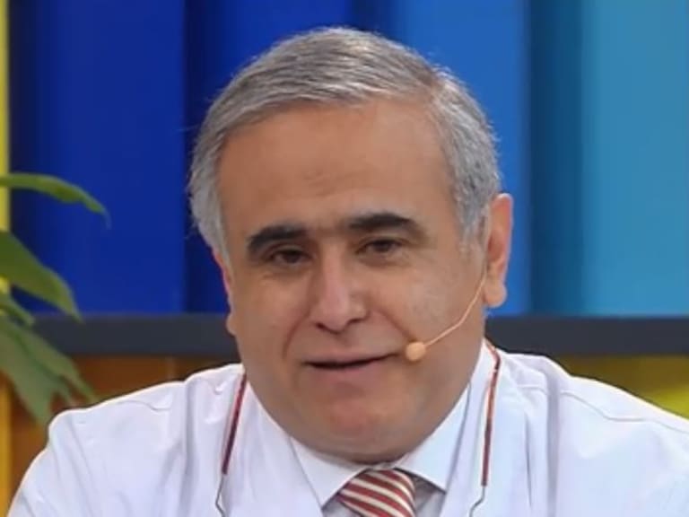 Doctor Sebastián Ugarte presentó a su polola en Sin Parche de TVN