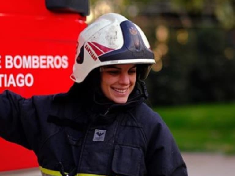 Desestiman recurso de diputada Orsini que presentó contra Bomberos tras ser apartada de la institución