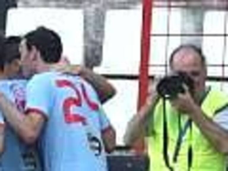 Celta de Vigo con Fabián Orellana quedó a un paso del ascenso en España