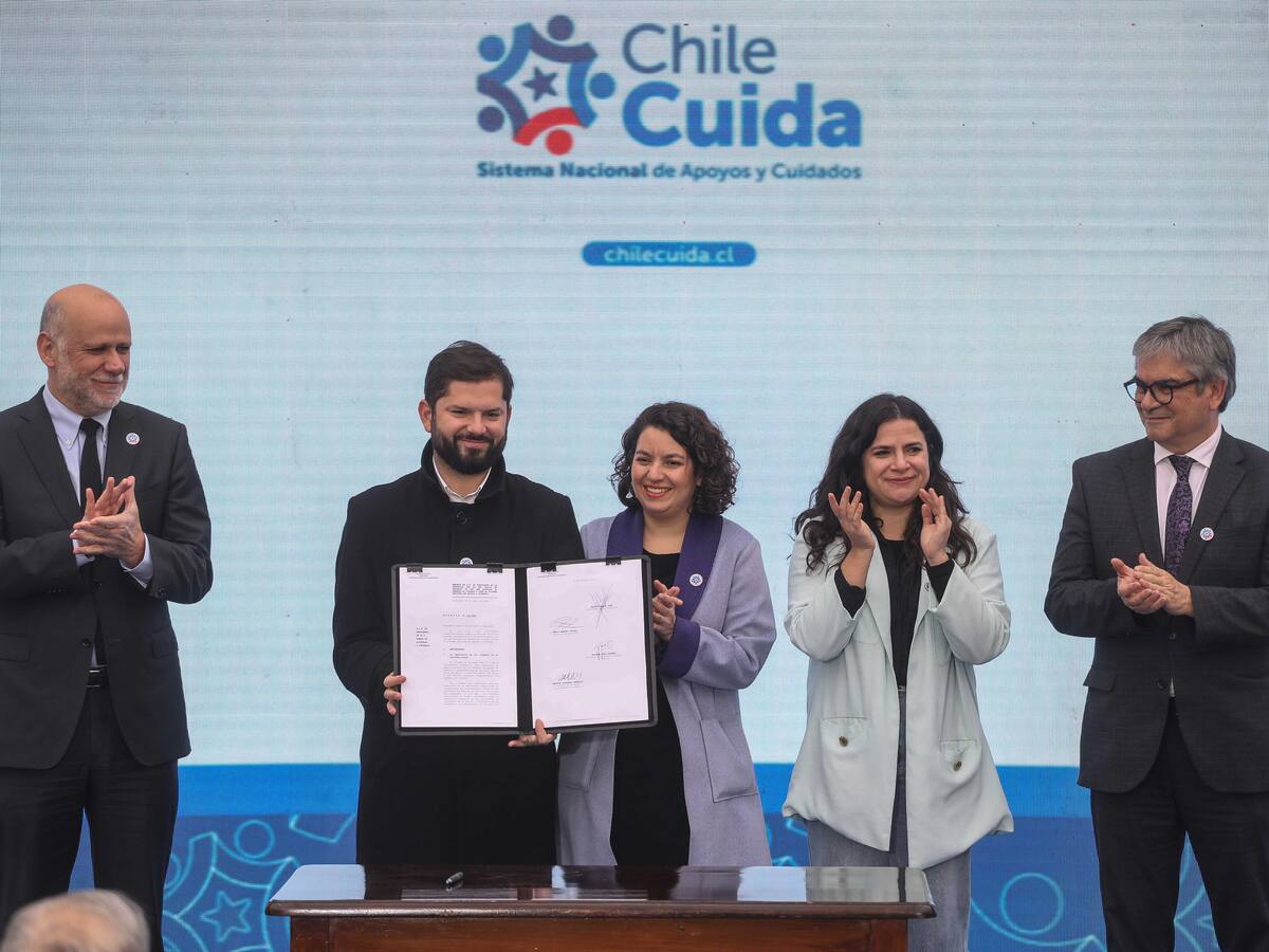 Ley de Cuidados entra en su recta final: Gobierno confía en que sea aprobada antes del cambio de administración