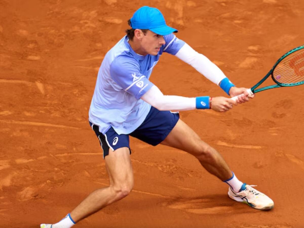 Alex de Minaur se harta tras ganarle a Nadal e insulta a público francés que le hizo la guerra durante su derrota ante Fils