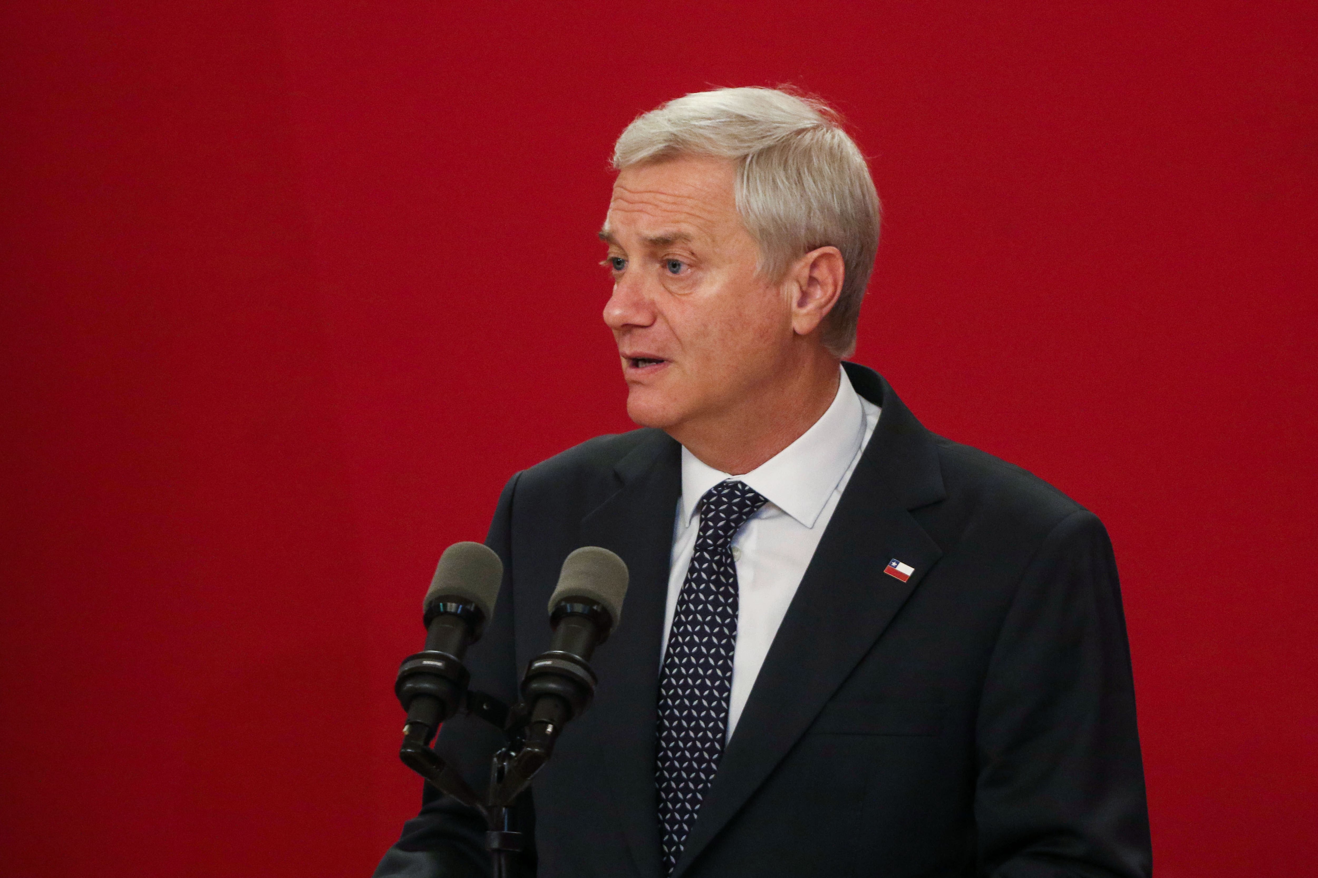 Presidente Kast firma proyecto para extender bonos y FOGAPE: a quiénes beneficiará y cómo se aplicarán