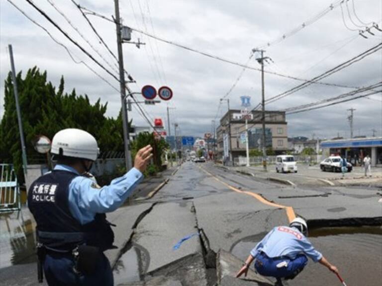 Terremoto en Japón deja tres muertos y más de 60 heridos