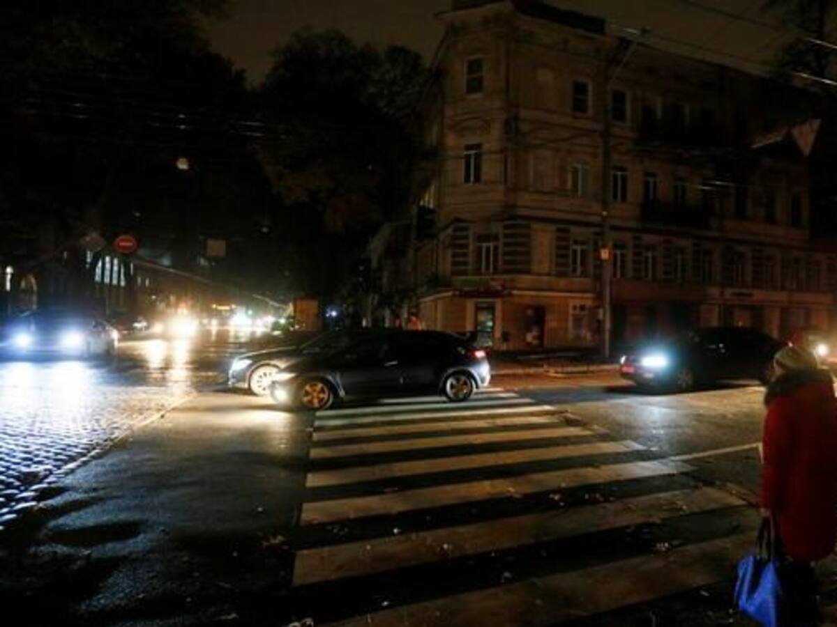 Ataque de drones rusos deja sin electricidad a la ciudad de Odesa