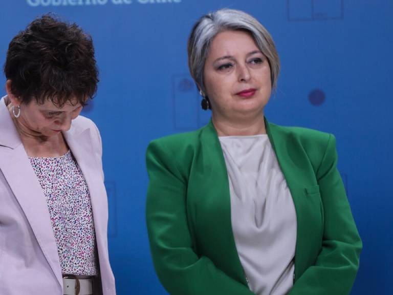 Plaza Pública Cadem: Aprobación de ministra Tohá cae 17 puntos y Jara sube entre los tres mejores evaluados