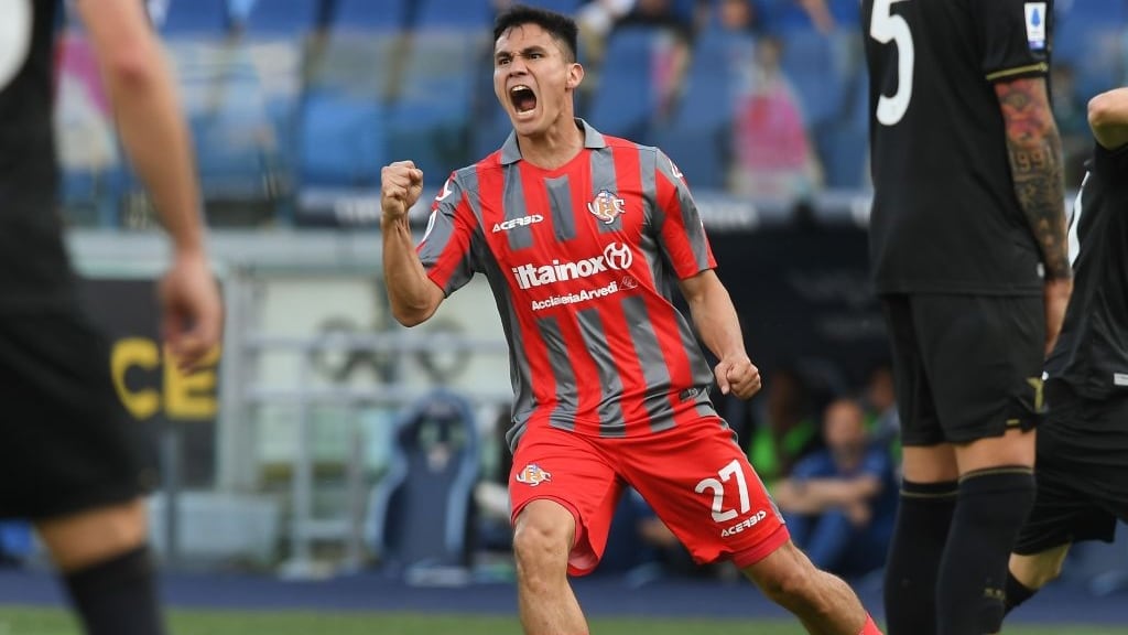 Pablo Galdames anota su primer gol oficial por el Cremonese de Italia