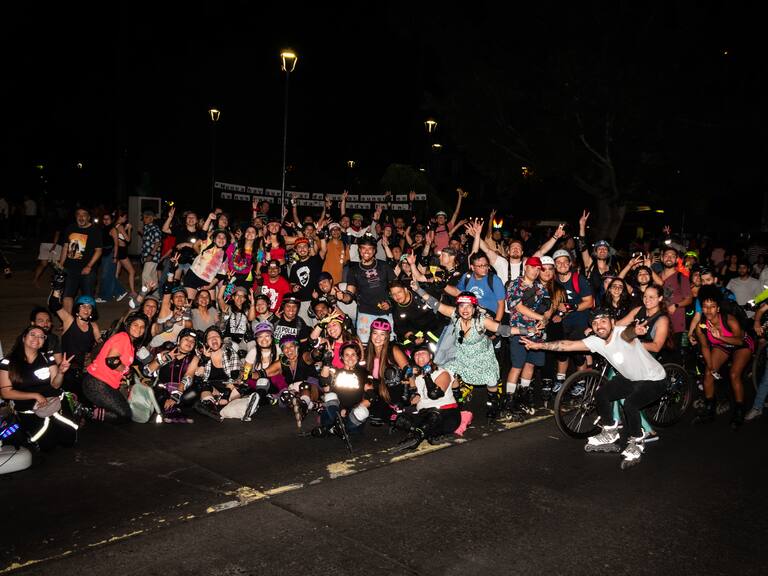 Más de 15 mil personas participaron en la CicloRecreoVía nocturna de Ñuñoa