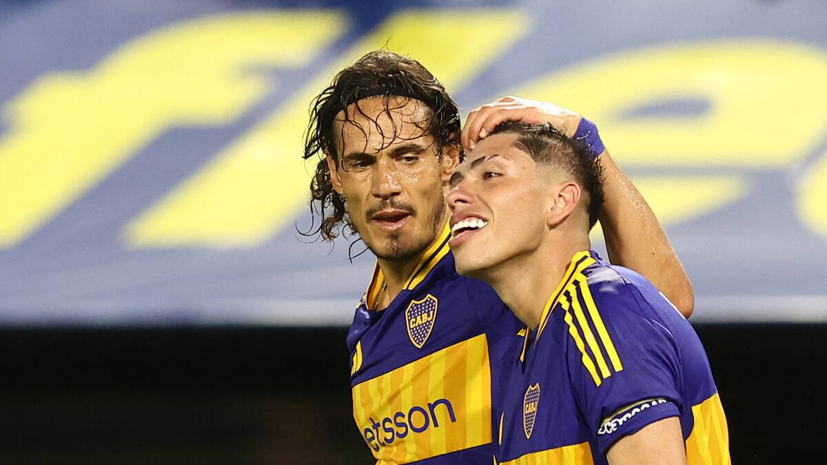 Ex DT de La Roja está en la lista: los entrenadores que podrían dirigir a Palacios y Alarcón en Boca Juniors