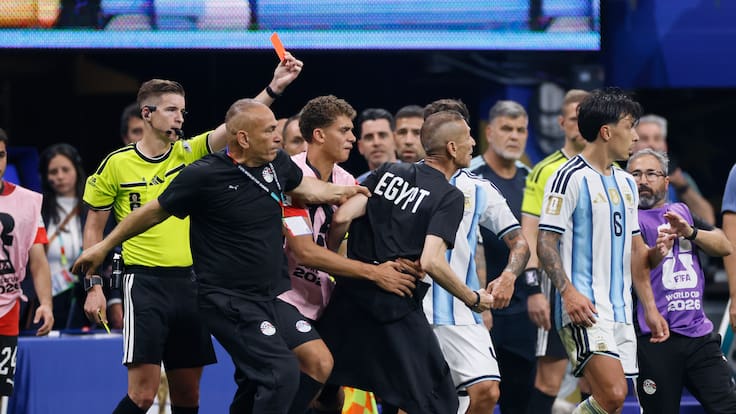 “Si quieren tanto que Argentina gane el Mundial, ¿por qué llaman a todos a venir y participar?"
