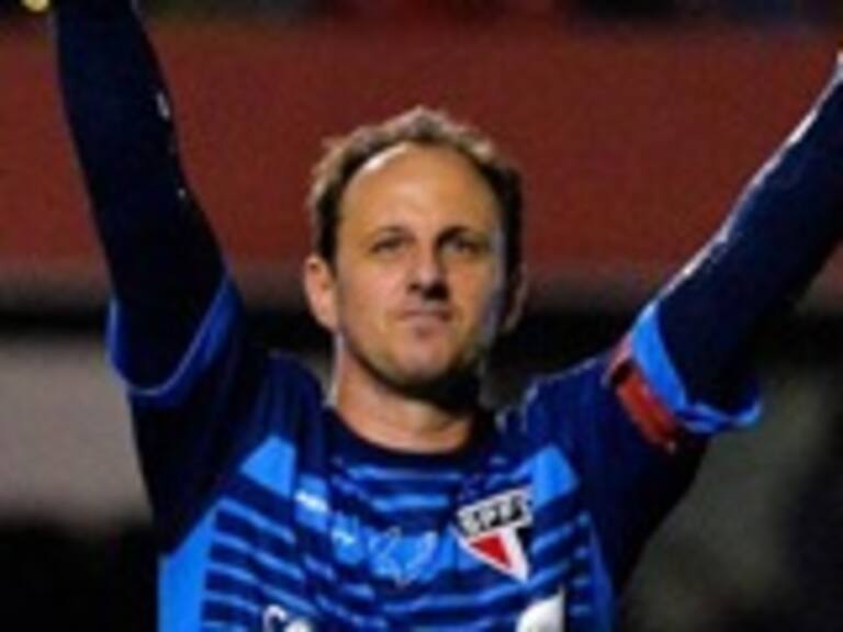 Ya hay fecha para la jubilación de Rogério Ceni, el arquero más goleador de la historia