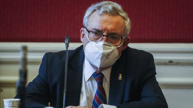 18 de marzo del 2021/SANTIAGOEl Rector de la Universidad de Chile, Ennio Vivaldi, se reúne con la nueva presidenta del Senado, con el objetivo de reconocer la labor de estas instituciones, e invitar a los rectores a desarrollar una agenda de trabajo transversal con la cámara alta.
FOTO: SEBASTIAN BELTRAN GAETE/AGENCIAUNO