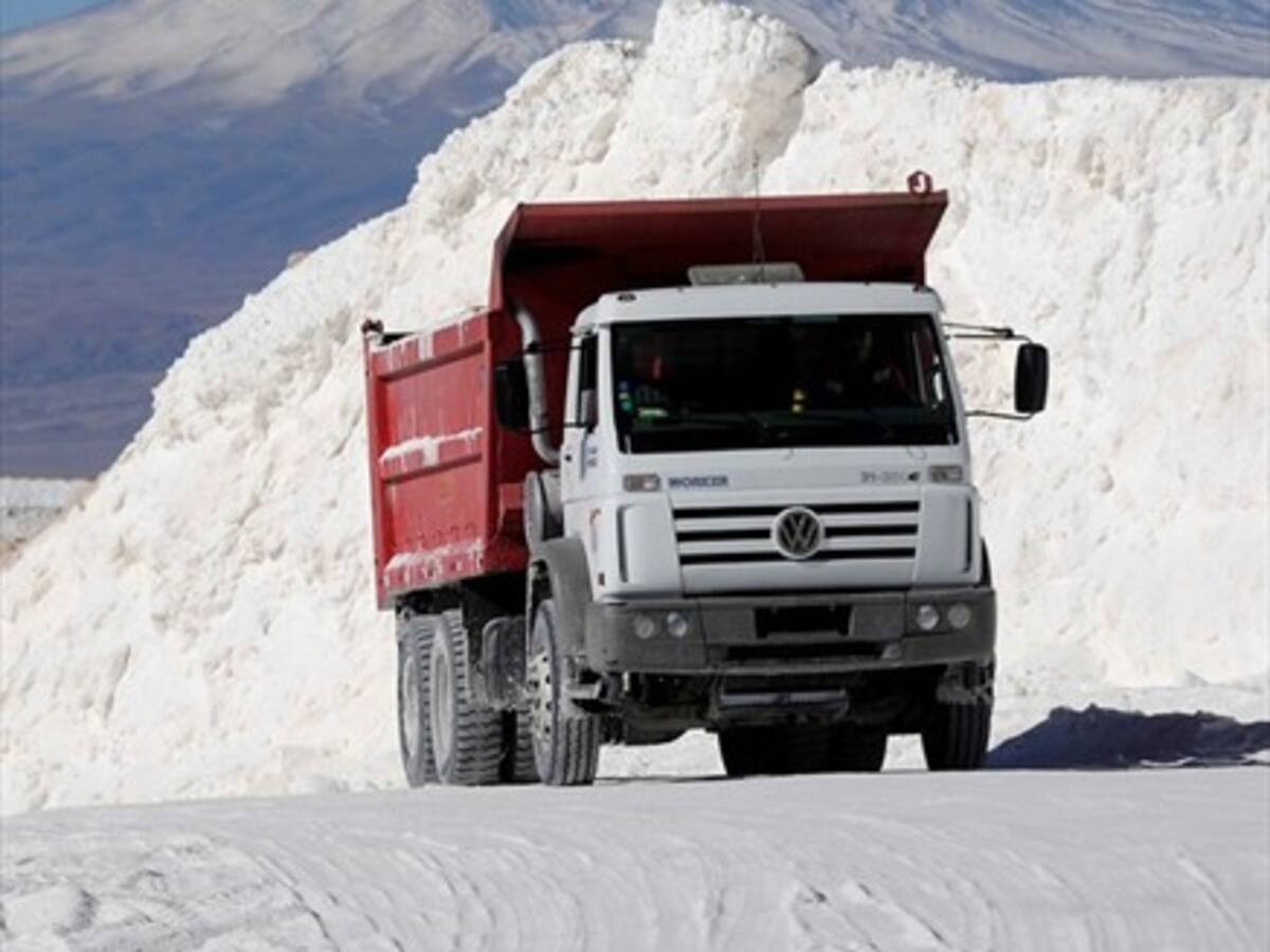 Ejecutivos de Codelco viajarán a Asia para buscar socios para explotar el litio