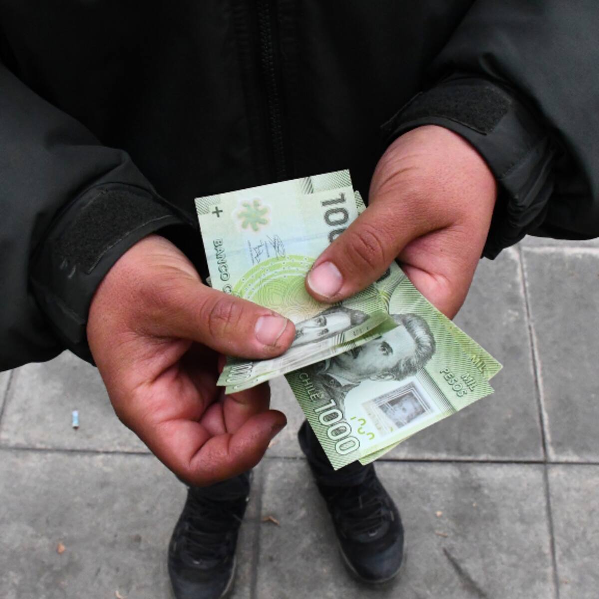 Tiene un detalle clave: así es el peculiar billete de $1.000 que se vende en hasta $100 mil en Chile