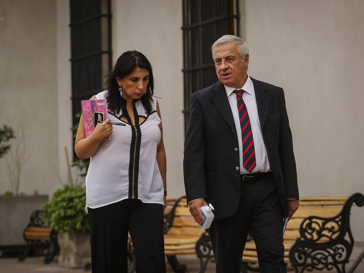 Karla Rubilar: «Si me enfermara, me gustaría atenderme donde estuviera el doctor Mañalich»