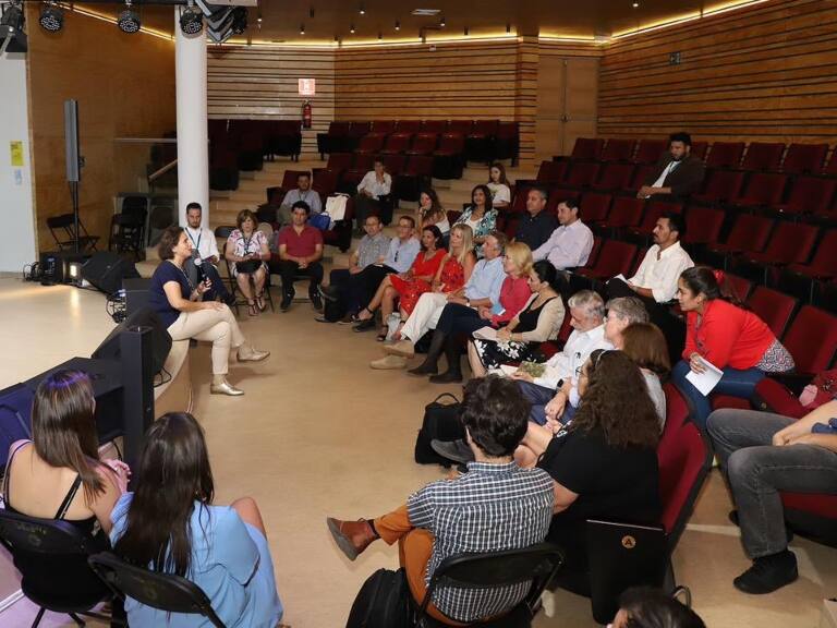 Harvard y Municipalidad de Peñalolén forman coalición por la salud mental