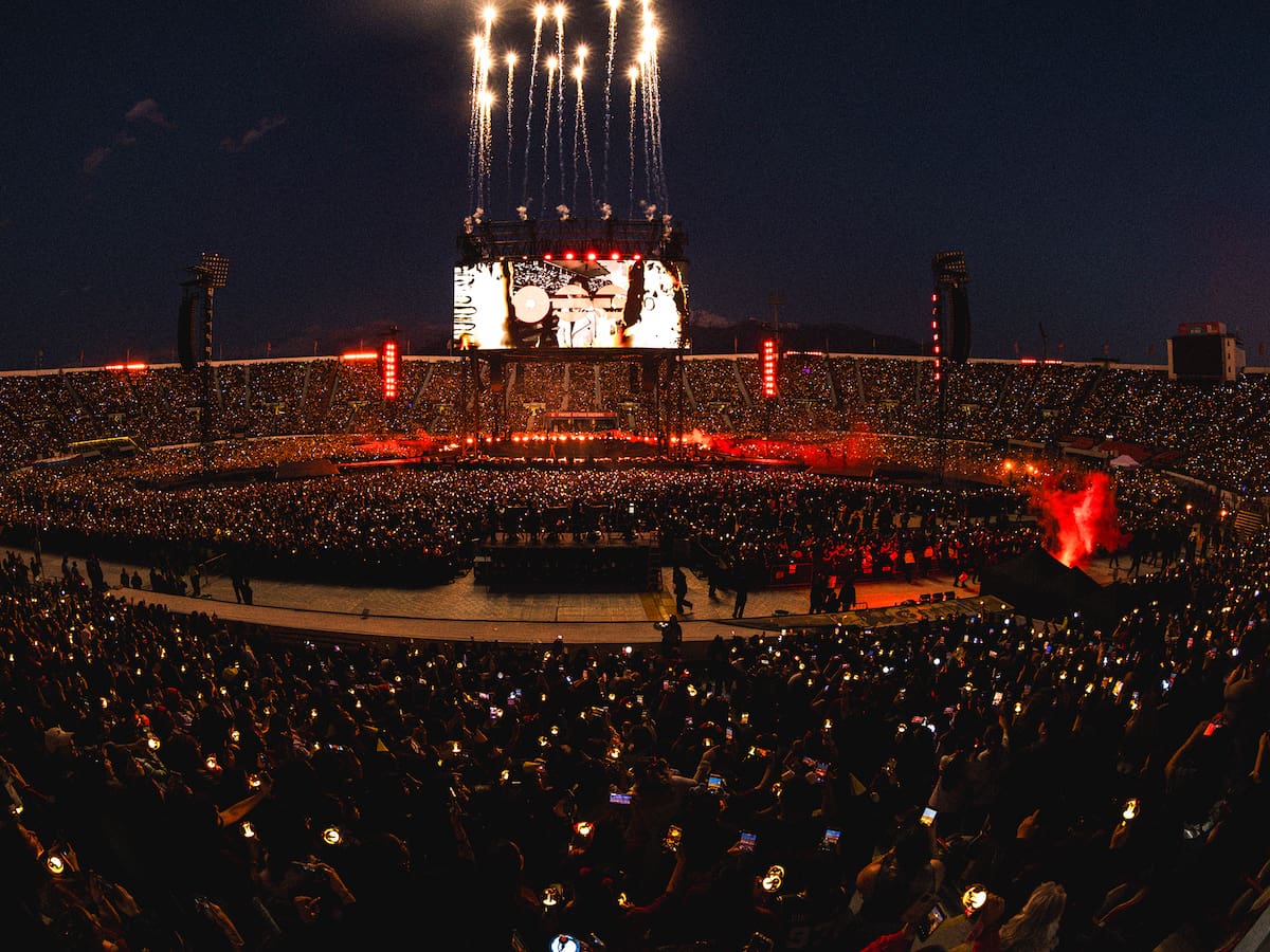 BTS deslumbra a Chile con show de alto impacto: más de 60 mil fanáticas vibraron en el primero de sus tres conciertos