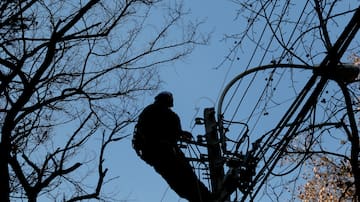 Gobierno da ultimátum a Enel: debe restablecer el suministro eléctrico a 20.000 clientes este jueves