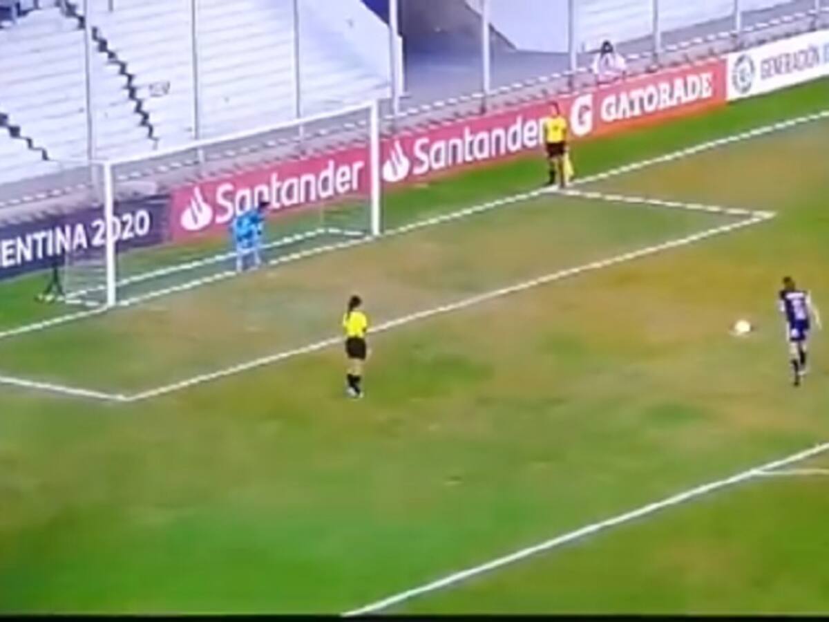 El golazo de Carla Guerrero en la definición a penales ante Ferroviaria por las semifinales de la Copa Libertadores