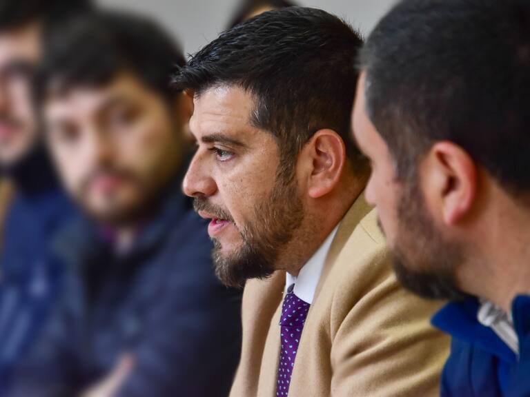 Exdelegado presidencial del Ñuble, Anwar Farrán, habría ejercido el cargo por siete meses sin registros de nombramiento en Contraloría