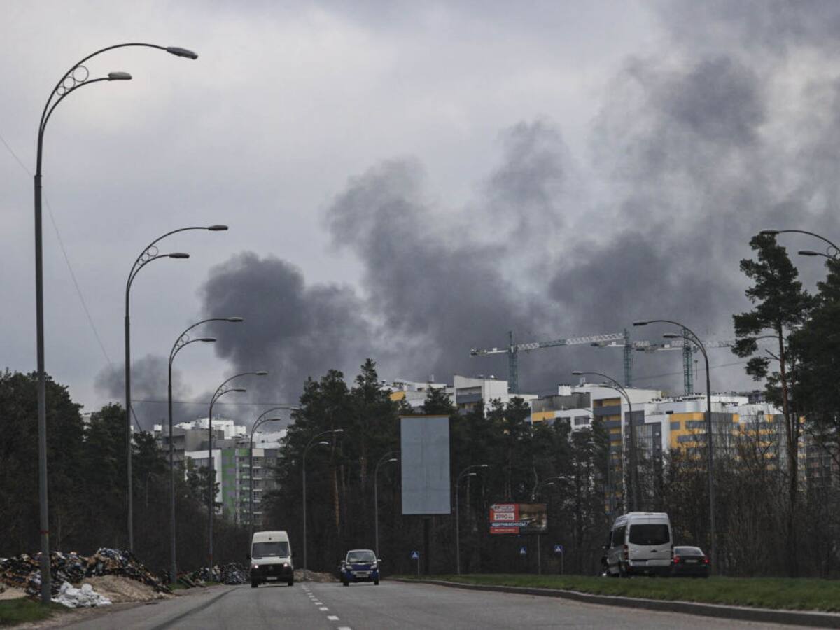 Rusia bombardea nuevamente Kiev y Lviv