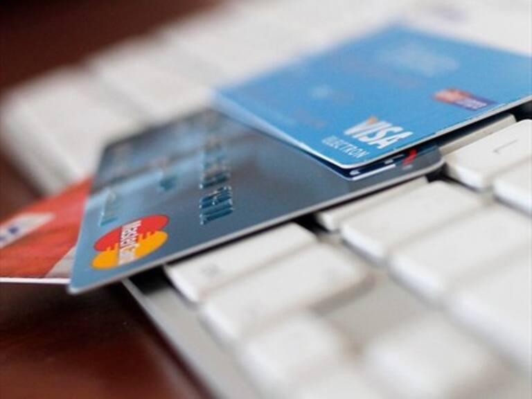 Los bancos afectados por masivo hackeo de tarjetas de crédito