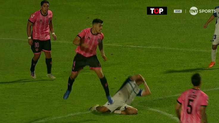 Polémica en la Primera B por cambio de cobro a última hora en el duelo entre Santa Cruz y Magallanes