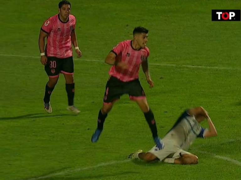 Polémica en la Primera B por cambio de cobro a última hora en el duelo entre Santa Cruz y Magallanes