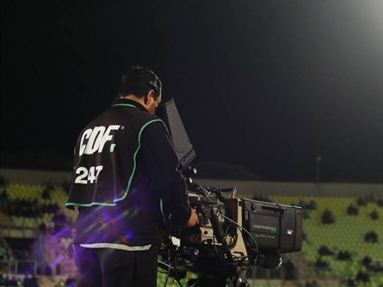 Empresas de Cable y CDF son oficiados por Subtel por descuentos tras suspensión del torneo nacional