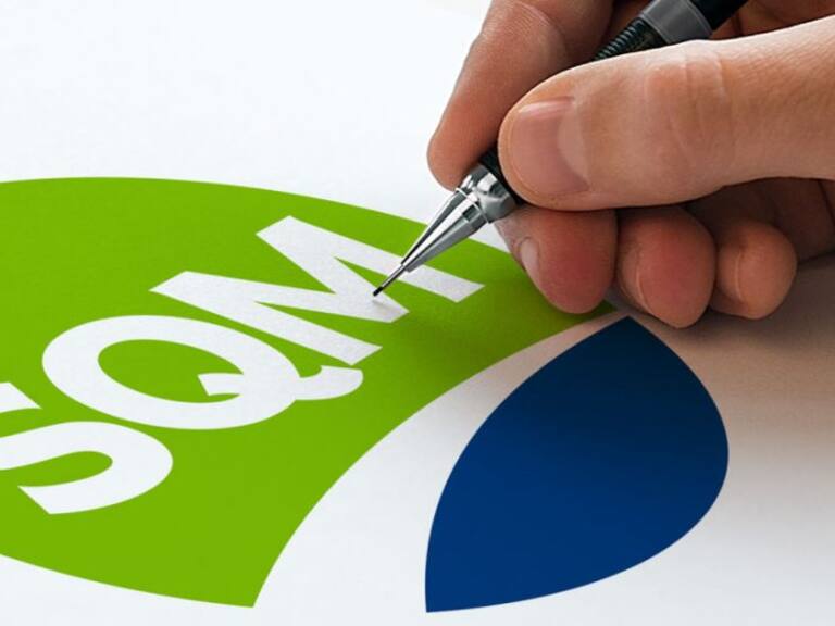 Estrategia Nacional del Litio: SQM espera «lograr un acuerdo que sea bueno para el país» tras reunión con Corfo