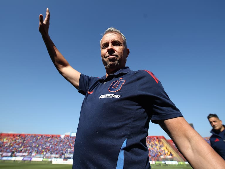 Álvarez se queda a la deriva: Perú llega a acuerdo con otro DT para su selección