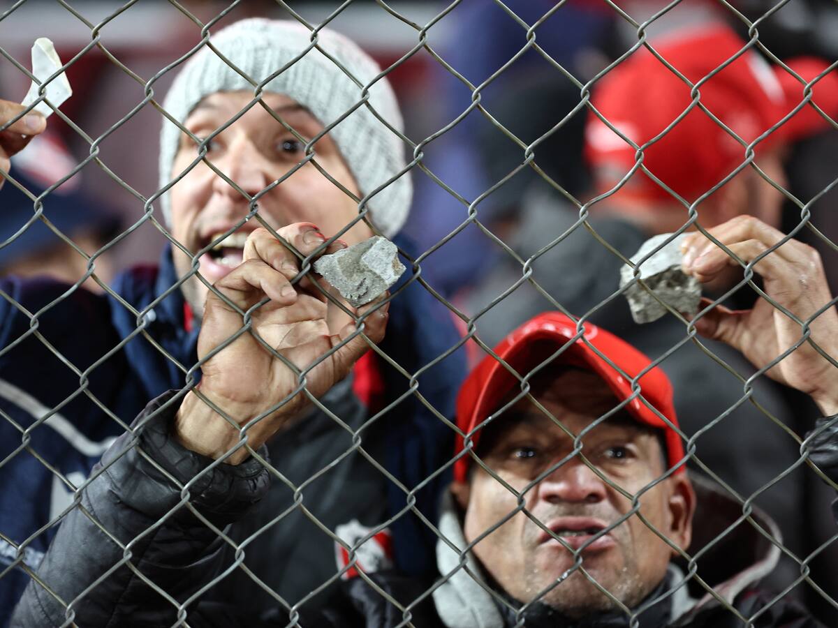 Violencia en Avellaneda: revelan cifra de detenidos tras incidentes en partido entre U de Chile e Independiente
